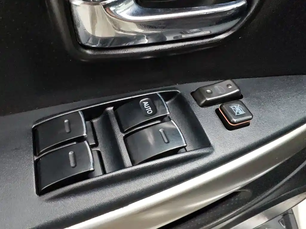 Great Wall M4 2012 1.5L MT Luxury