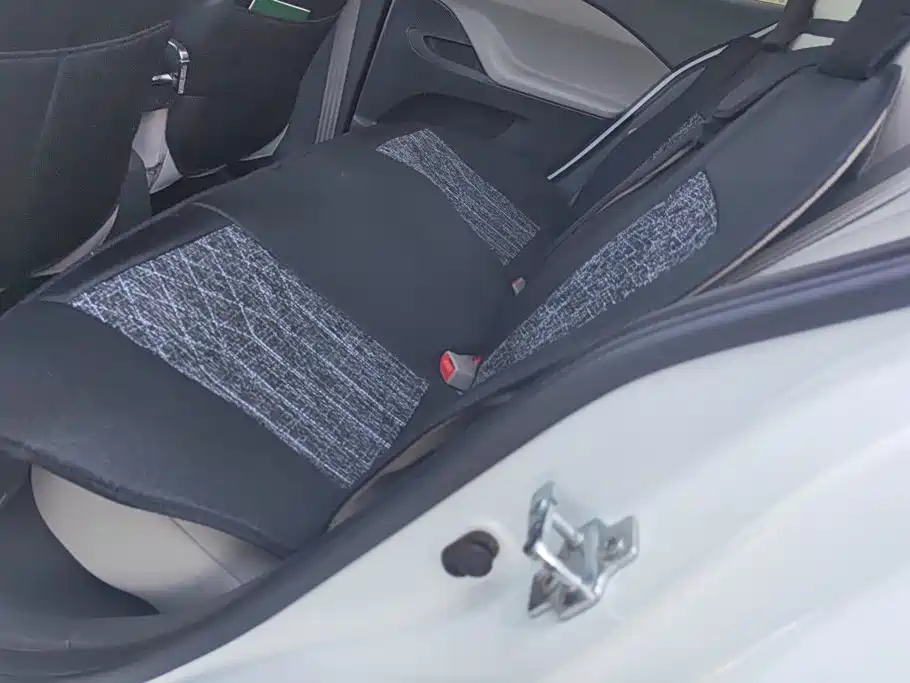 Chevrolet Sail — миниатюра 11