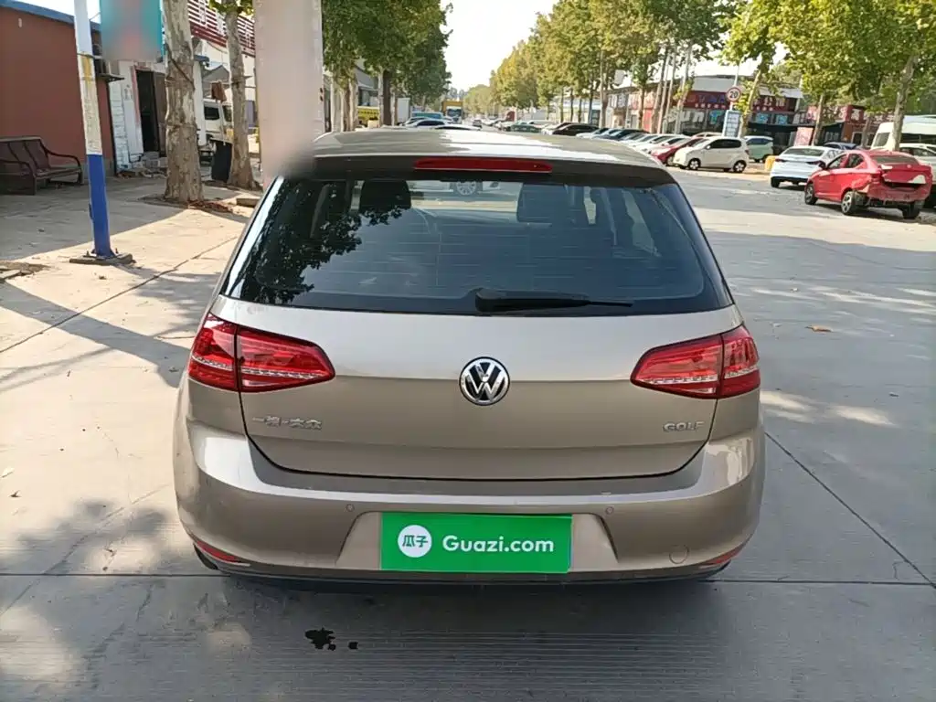 Volkswagen Golf — миниатюра 6