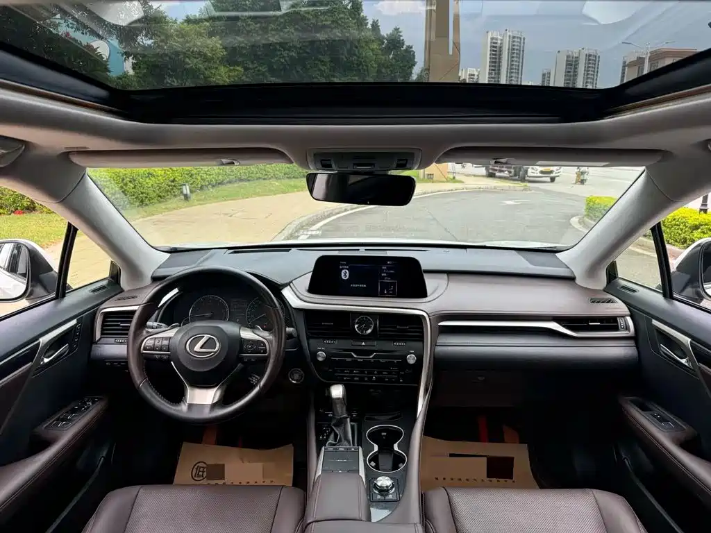 Lexus RX — миниатюра 9