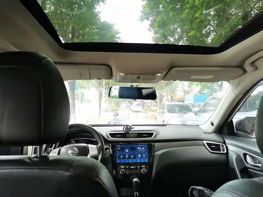 Nissan X-Trail — миниатюра 18