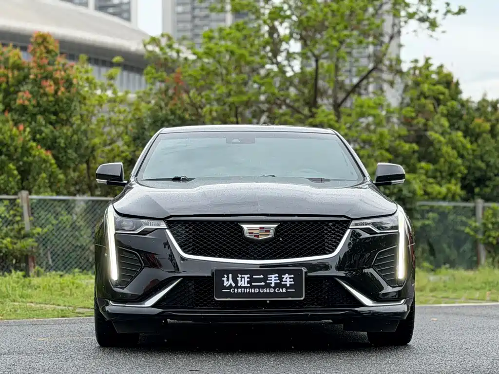 Cadillac CT4 2021 28T