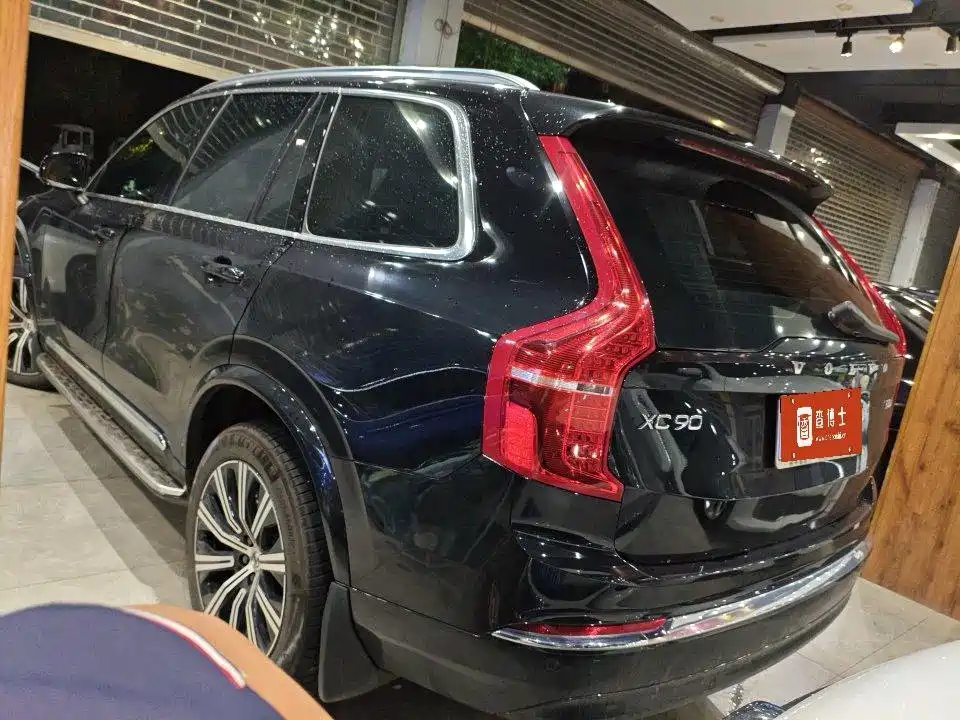 Volvo XC90 — миниатюра 6