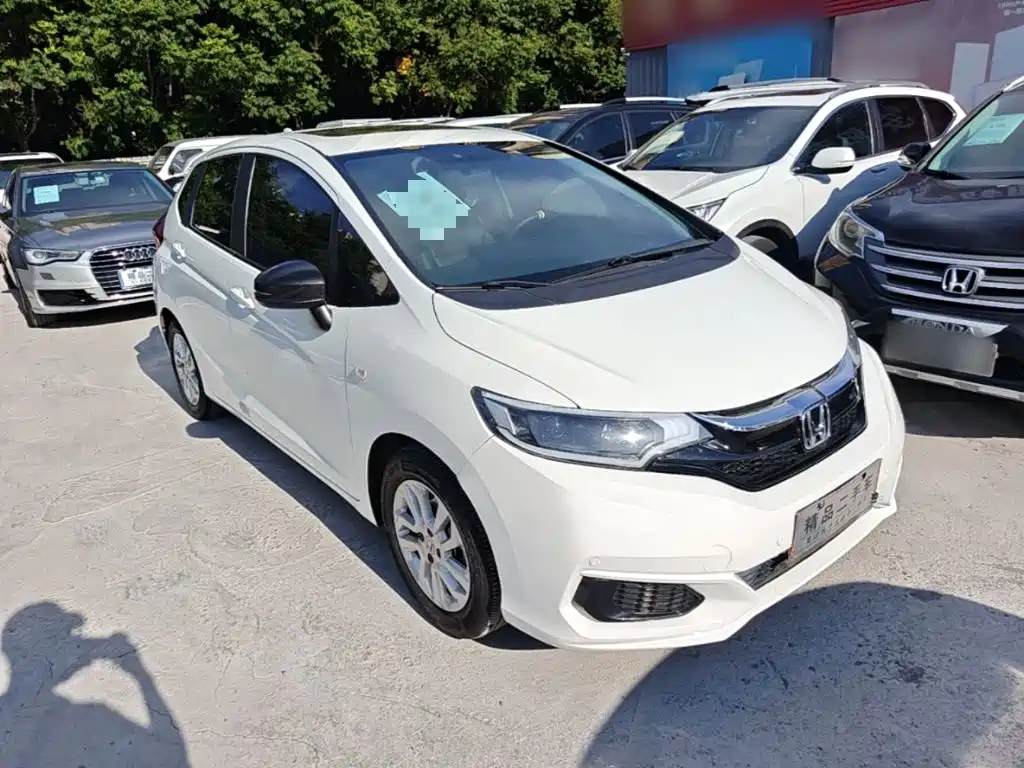 Honda Fit — миниатюра 4