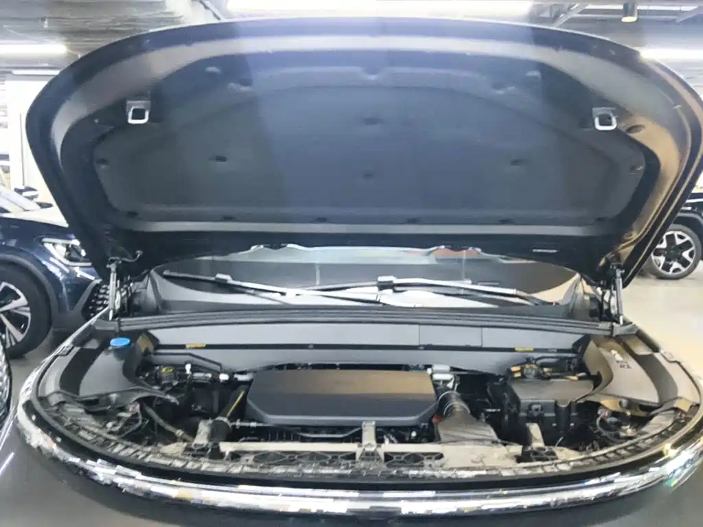 Li Auto Li L9 — миниатюра 20