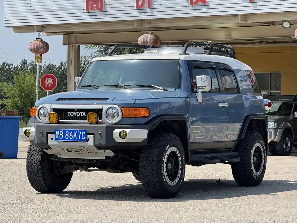 Toyota FJ Cruiser