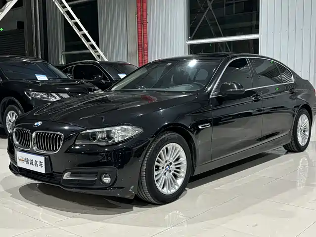 BMW  5 SERIES 2016