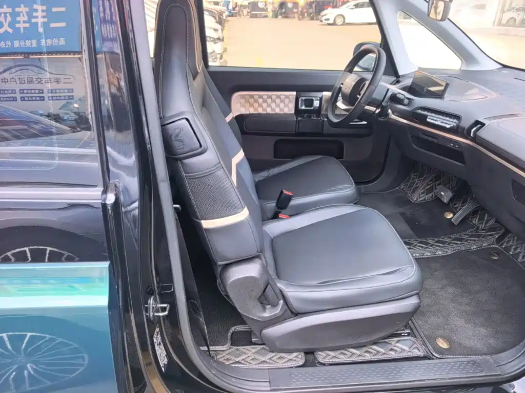 Baojun KiWi EV — миниатюра 25