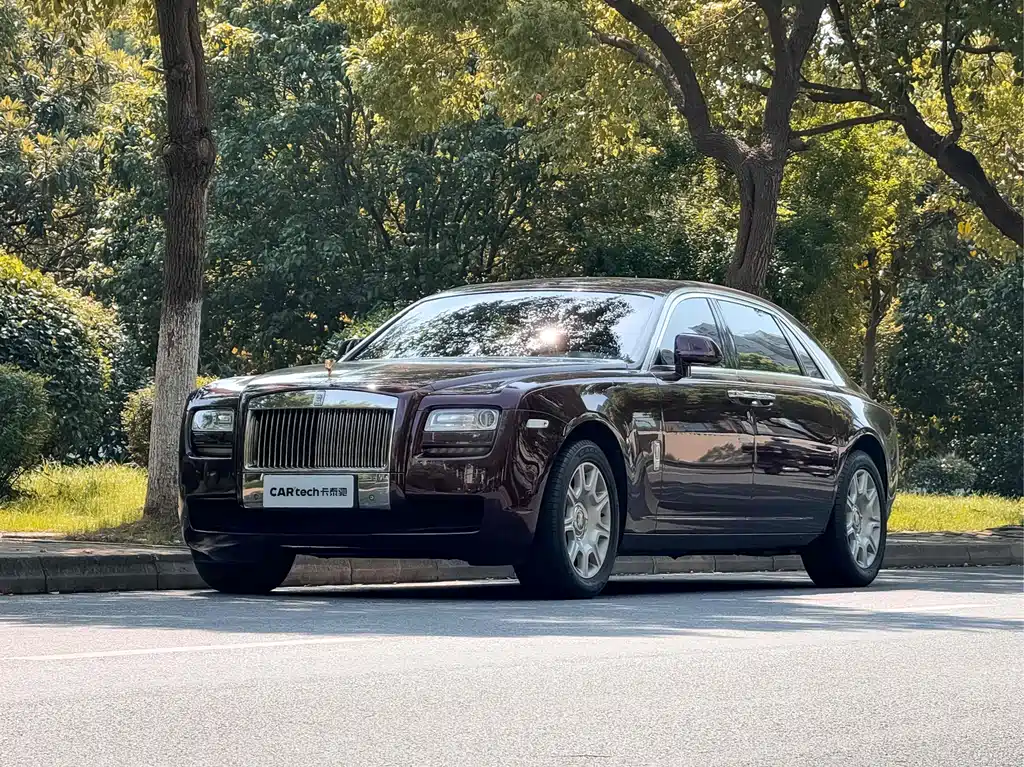 Купить Rolls-Royce Ghost