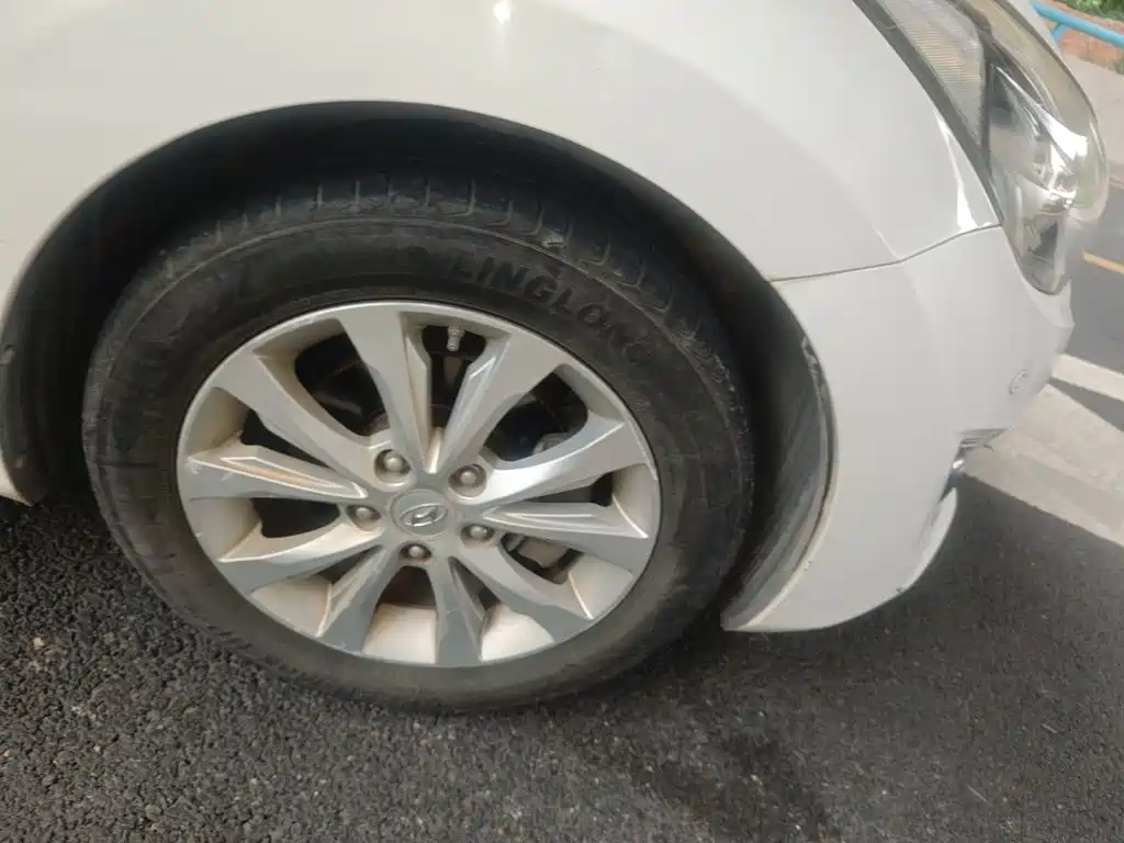 Hyundai Elantra Langdong — миниатюра 23