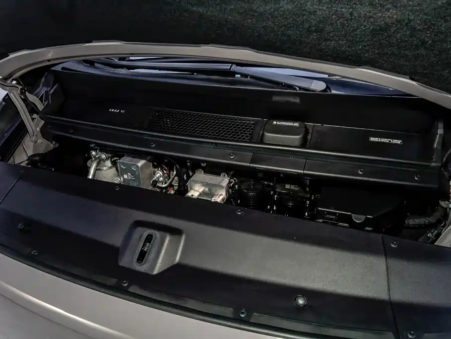 Li Auto Li MEGA — миниатюра 37