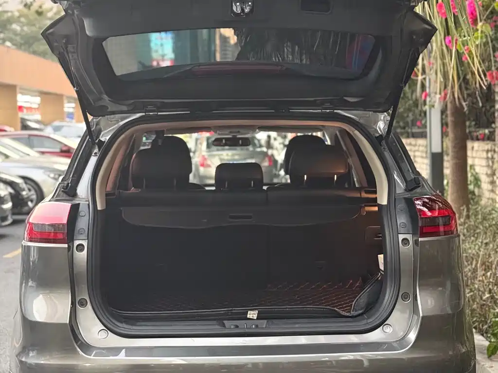 GEELY AUTOMOBILE BOYUE