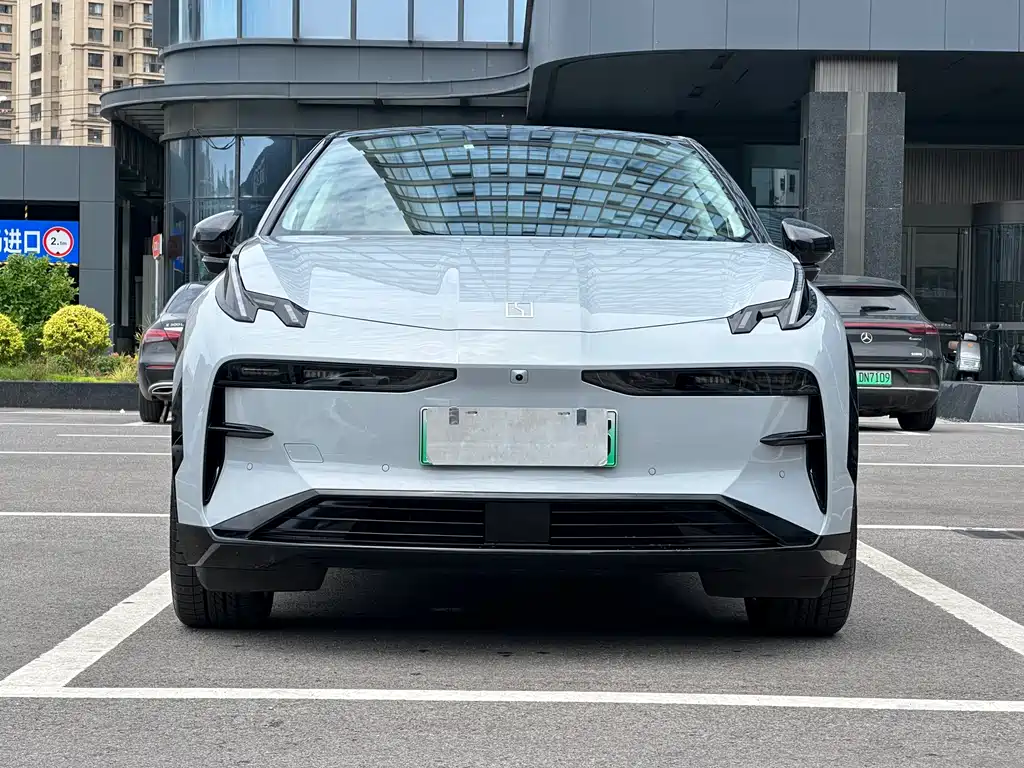 Zeekr X 2023 YOU 4 мест