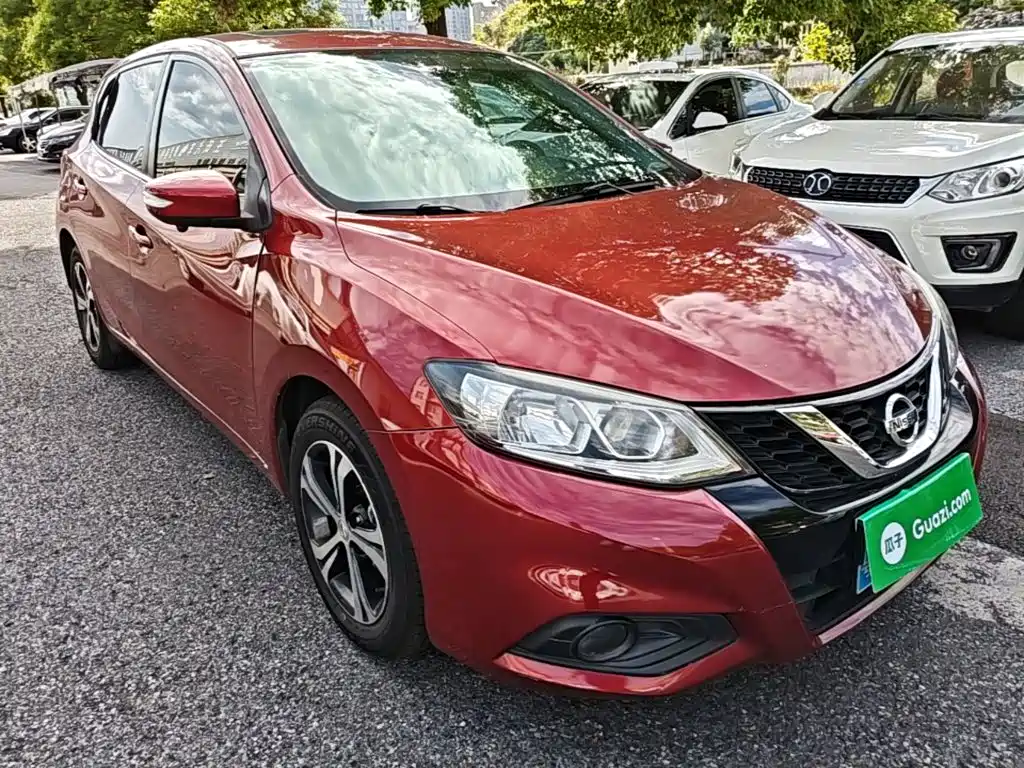 Nissan Tiida — миниатюра 4