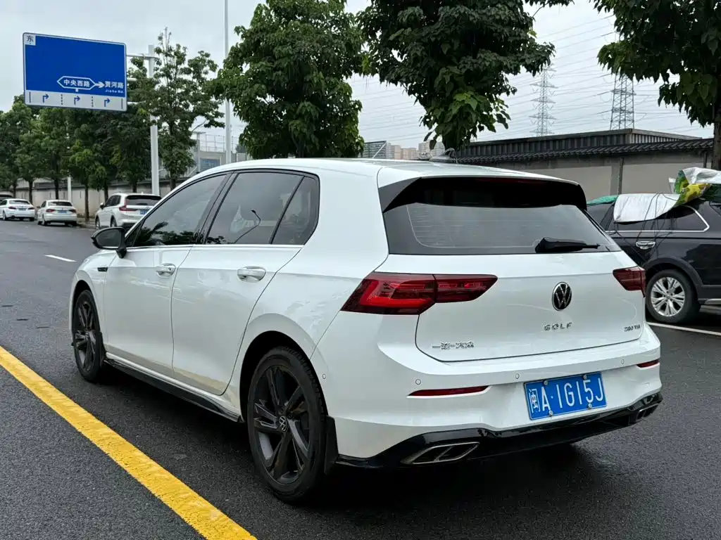 Volkswagen Golf — миниатюра 9