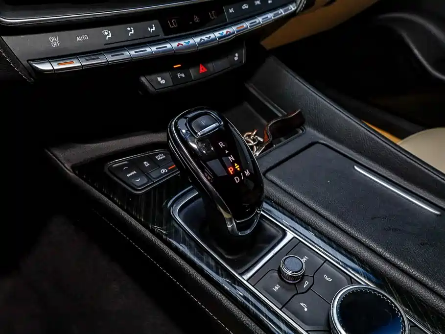 Cadillac CT5 — миниатюра 17