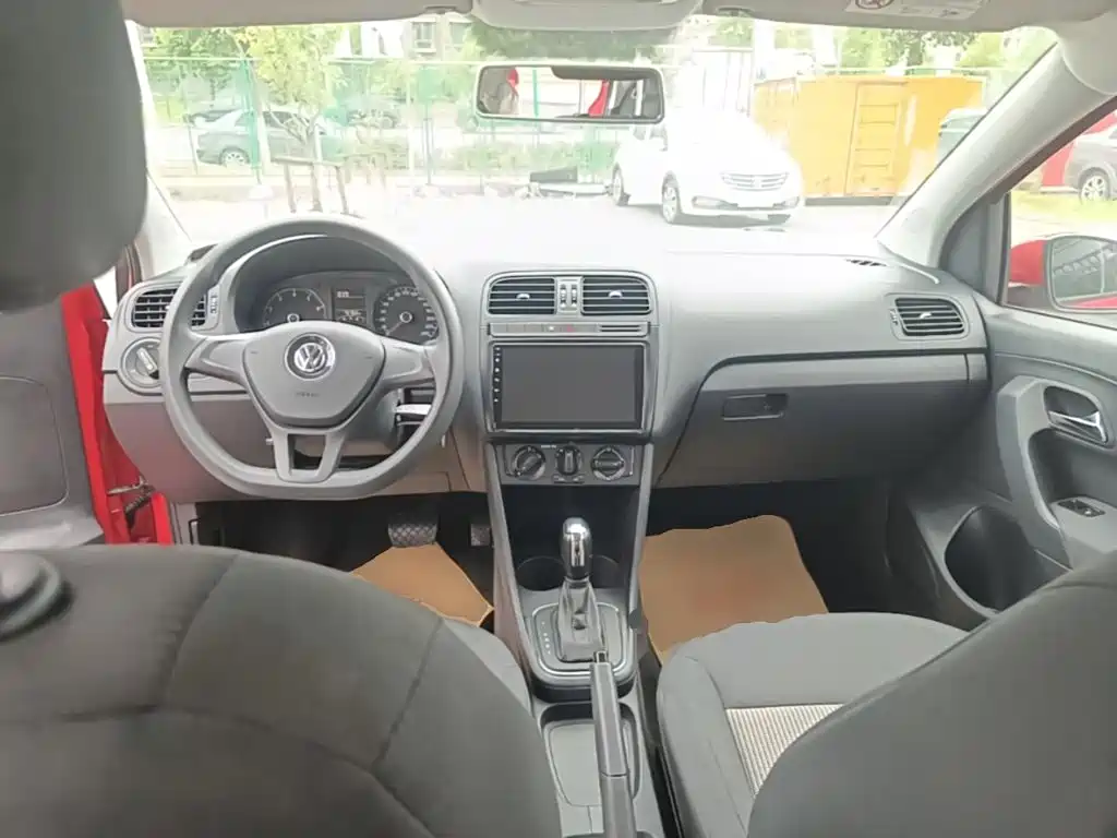 Volkswagen Polo — миниатюра 10