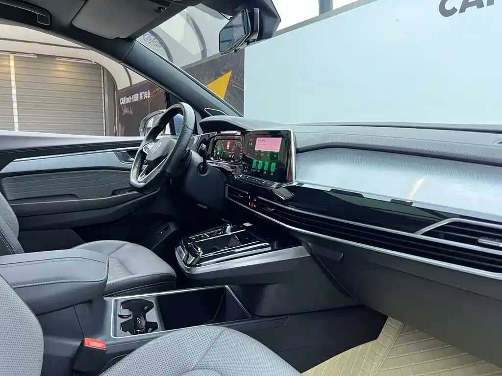 Volkswagen Talagon — миниатюра 10