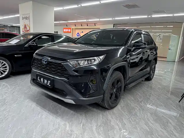 TOYOTA RAV4 RONGFANG 2020