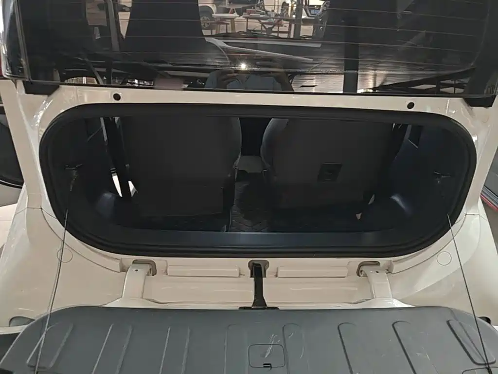 Wuling Nano EV — миниатюра 19