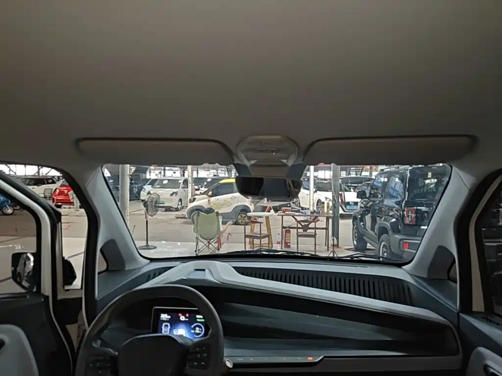 Wuling Nano EV — миниатюра 18