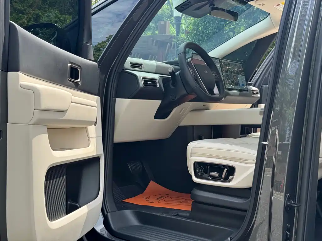 Li Auto Li MEGA — миниатюра 4