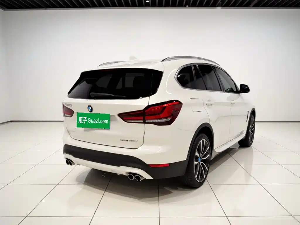 BMW X1 — миниатюра 5