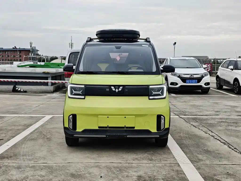 Wuling MINIEV — миниатюра 3