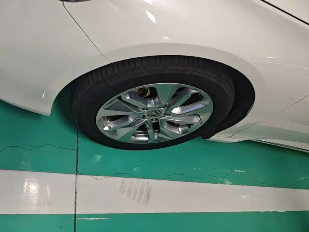 Honda Accord — миниатюра 23