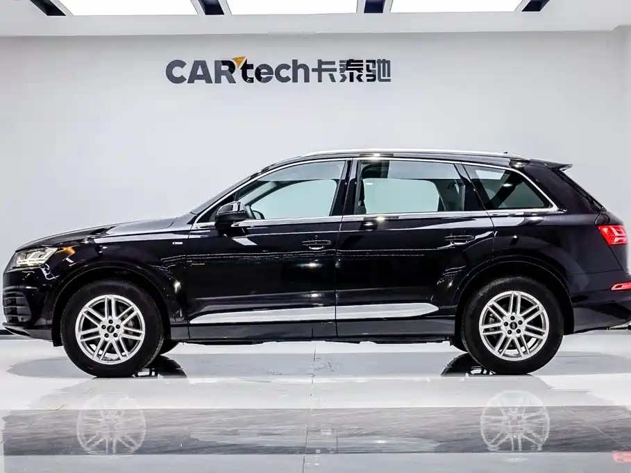 Audi Q5L — миниатюра 3