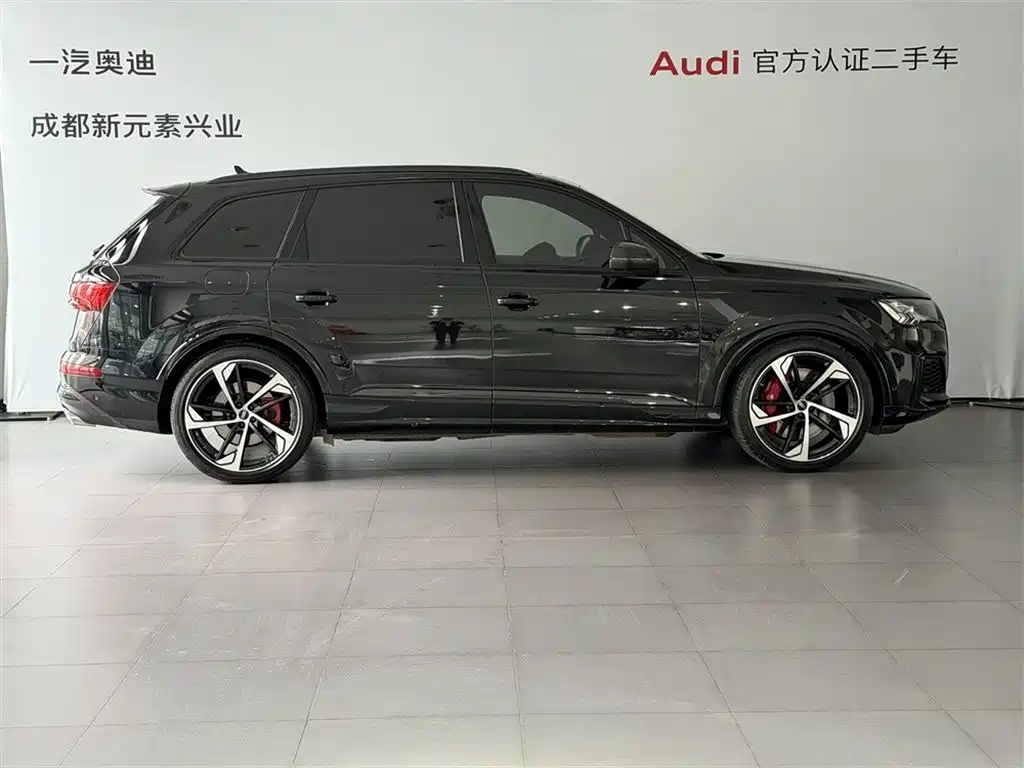 Audi SQ7 — миниатюра 3