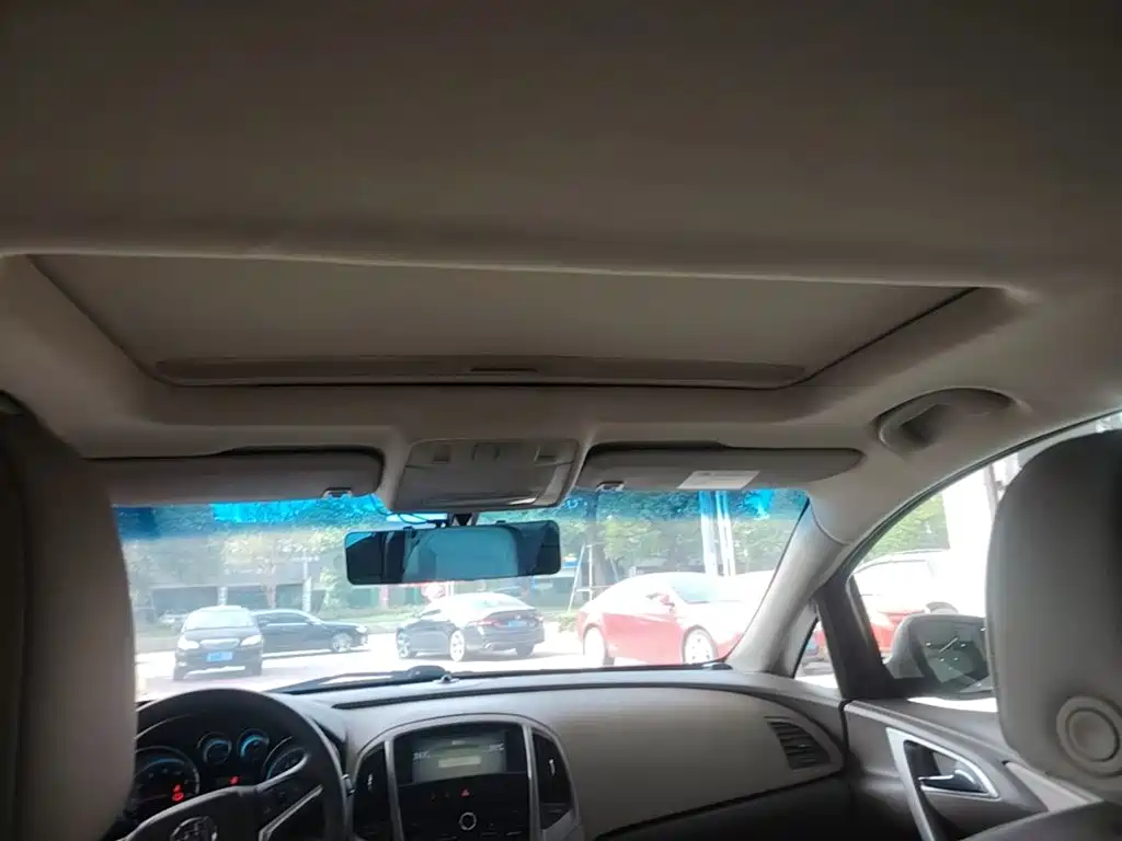 Buick Excelle — миниатюра 18
