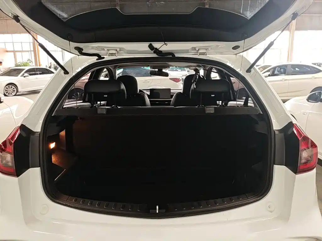 Geely Vision X3 — миниатюра 19