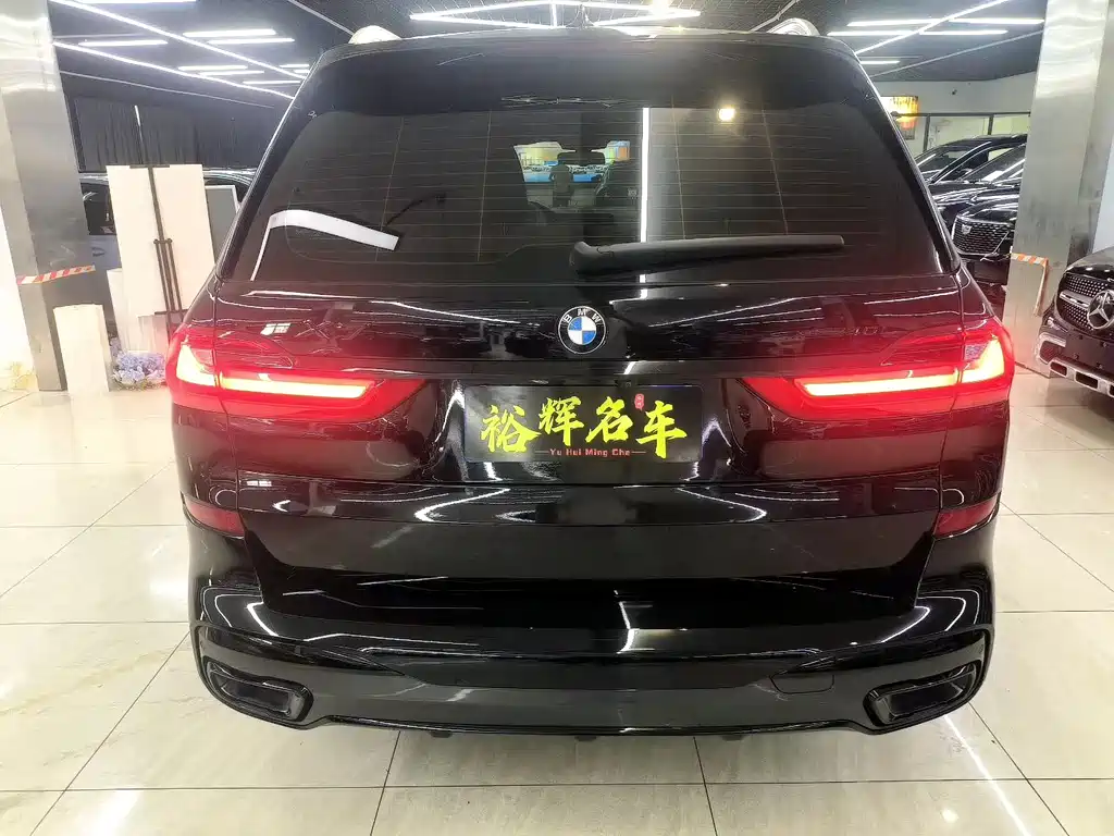 BMW X7 — миниатюра 9