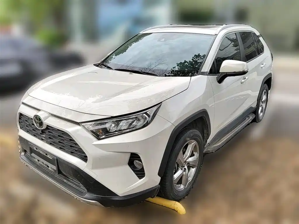Toyota RAV4 2021