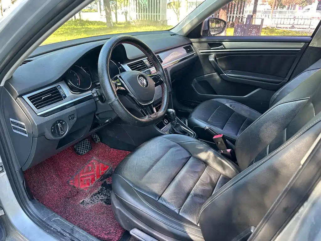 Volkswagen Bora — миниатюра 13