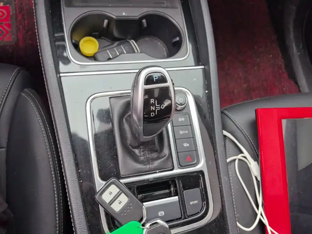 BYD MAX — миниатюра 14