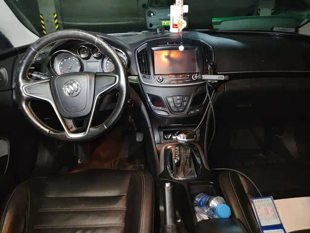 Buick Regal — миниатюра 10