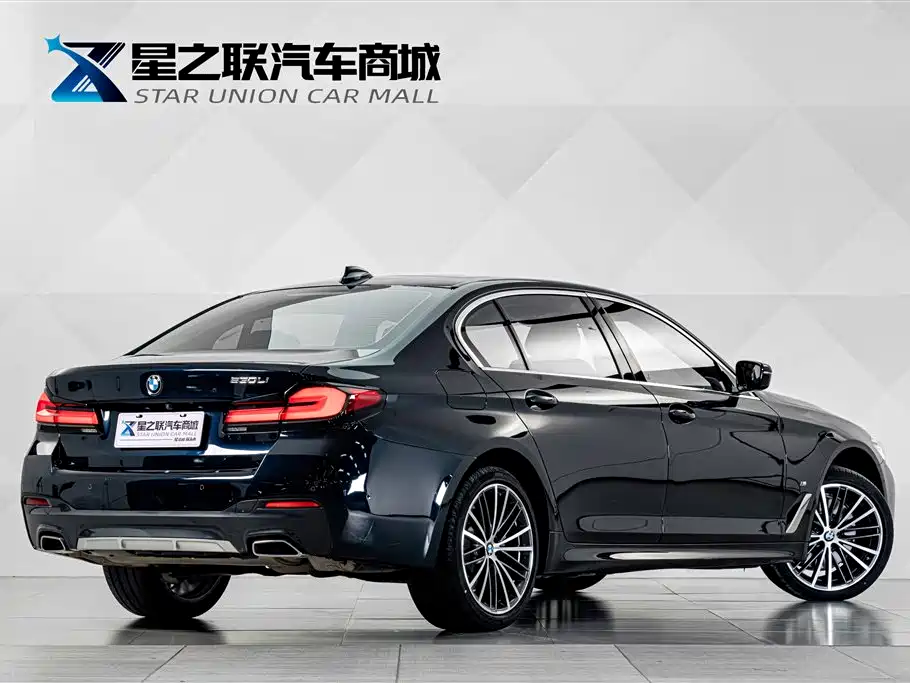 BMW 5 Series — миниатюра 6