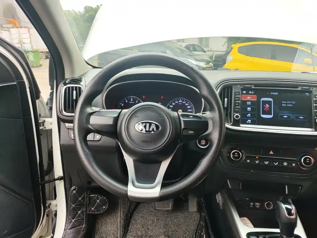 Kia KX3 — миниатюра 11