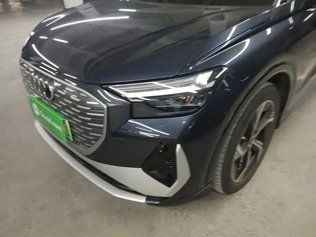 Audi Q4 e-tron — миниатюра 24