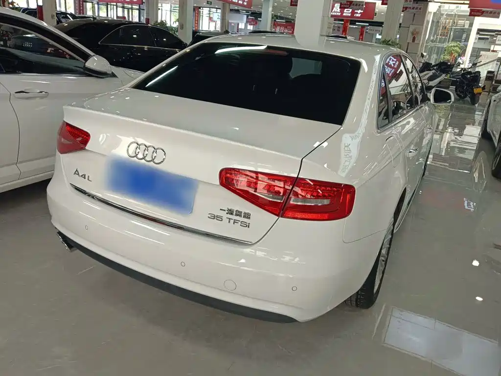 Audi A4L — миниатюра 5