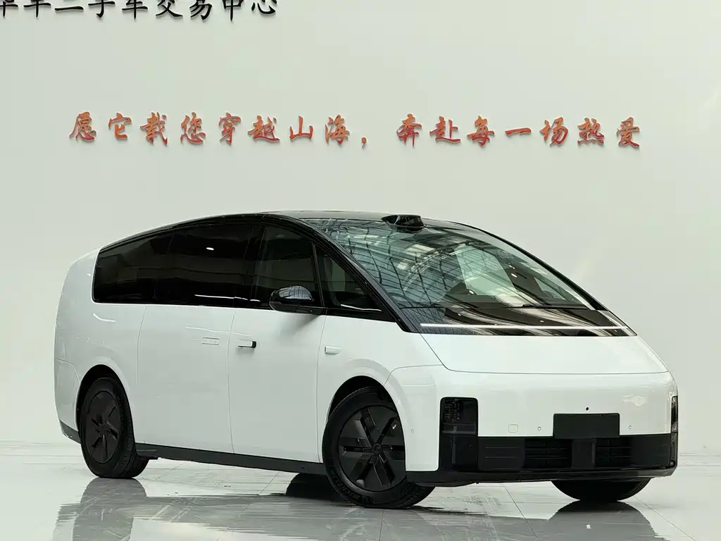 Li Auto Li MEGA — миниатюра 3