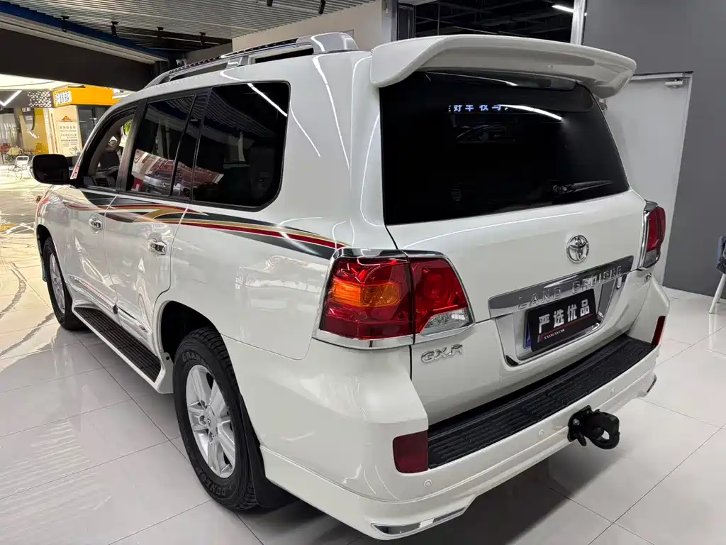 Toyota Land Cruiser — миниатюра 12