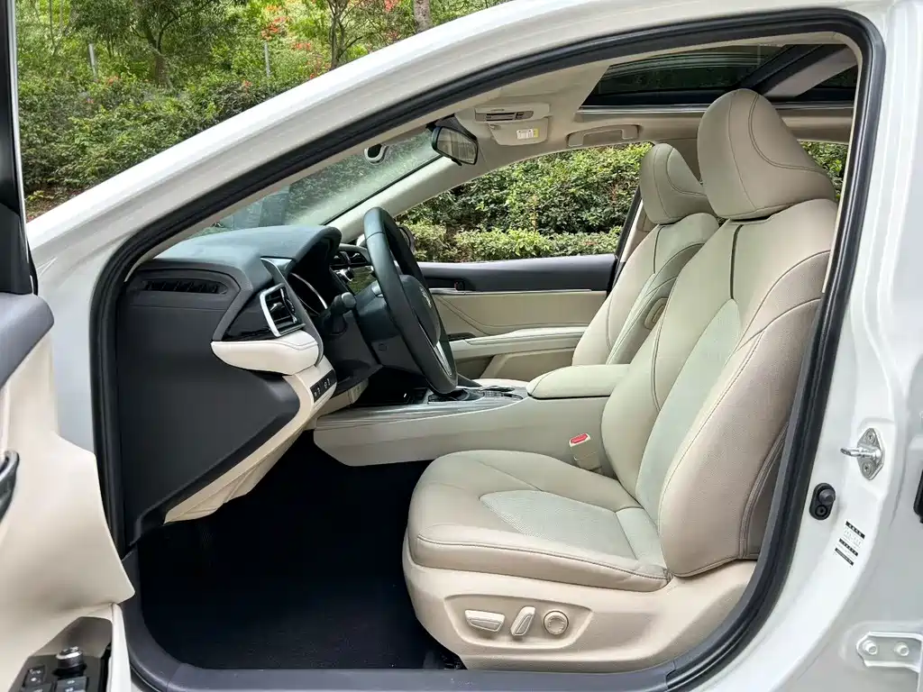 Toyota Camry 2019 2.5HG Luxury V