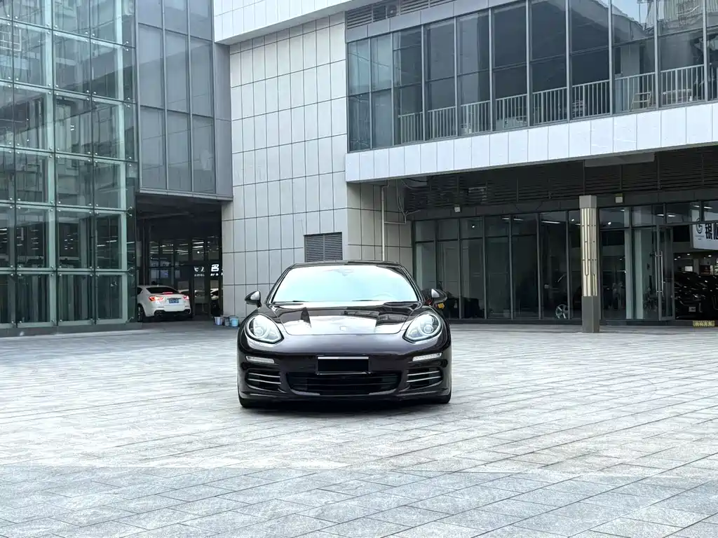 Porsche Panamera 2014 Panamera 4 Executive 3.0T