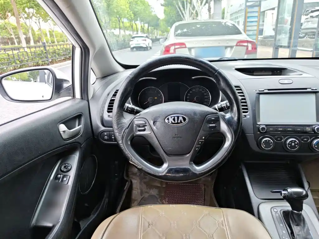 Kia K3 — миниатюра 15