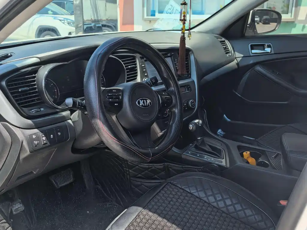 Kia K5 — миниатюра 4