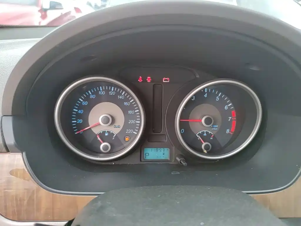 Buick Excelle — миниатюра 12