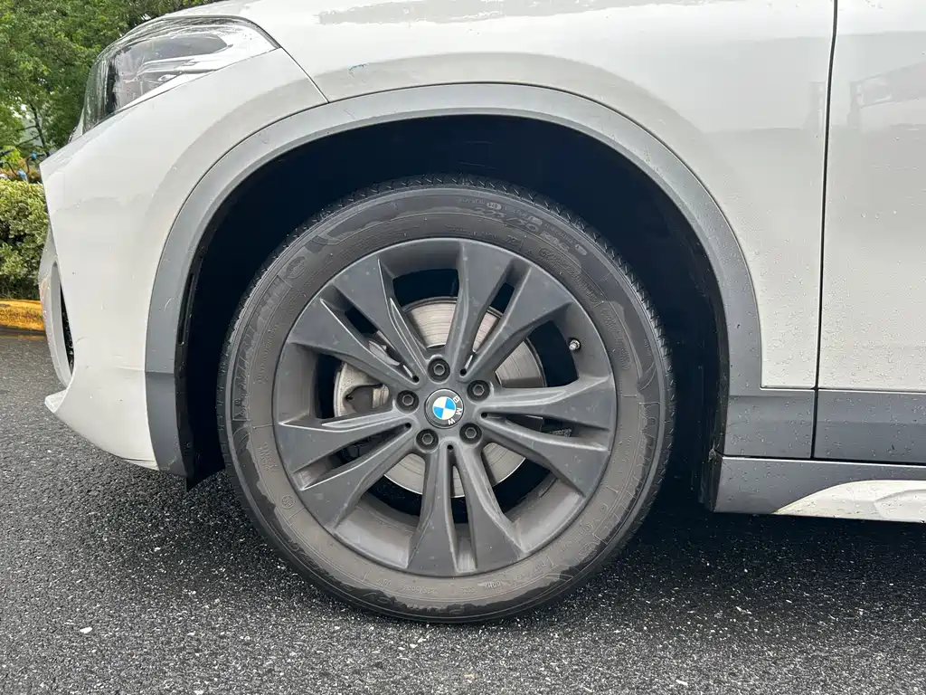 BMW X2 2021 sDrive20i M